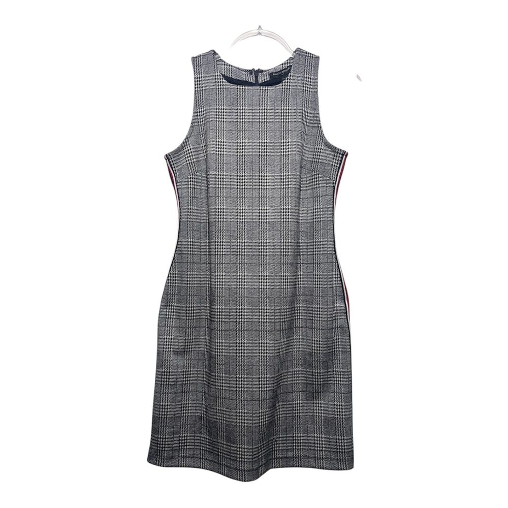 Banana Republic Sleeveless Sheath Dress in Navy Side Stripe Houndstooth Plaid